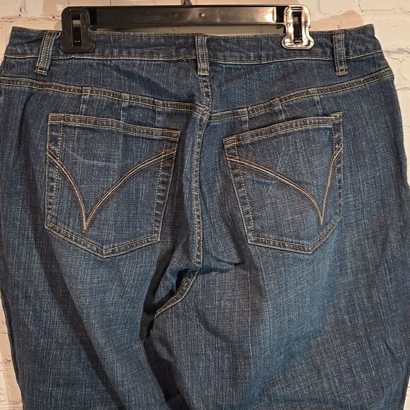 Venezia stretch boot petite jeans size 2P - Picture 6 of 7